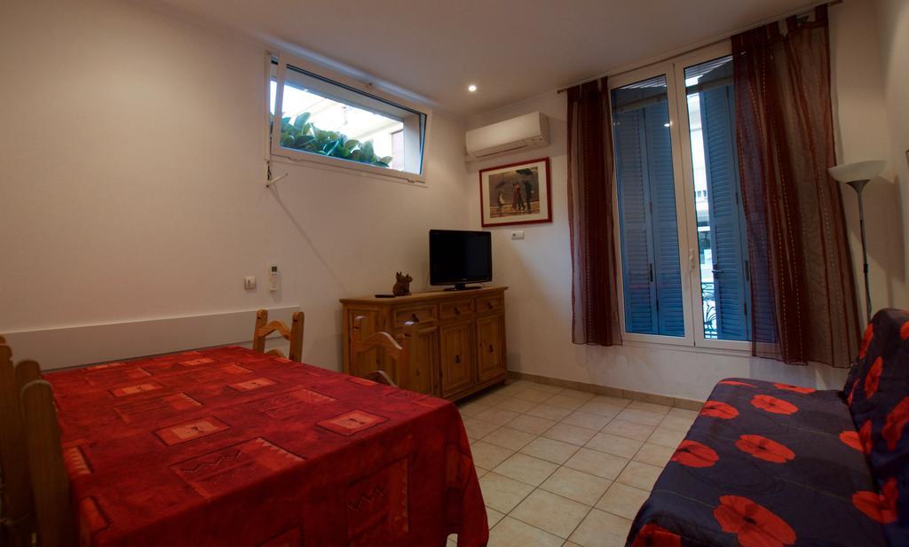 Appartement Les Clematites Menton Exterior photo